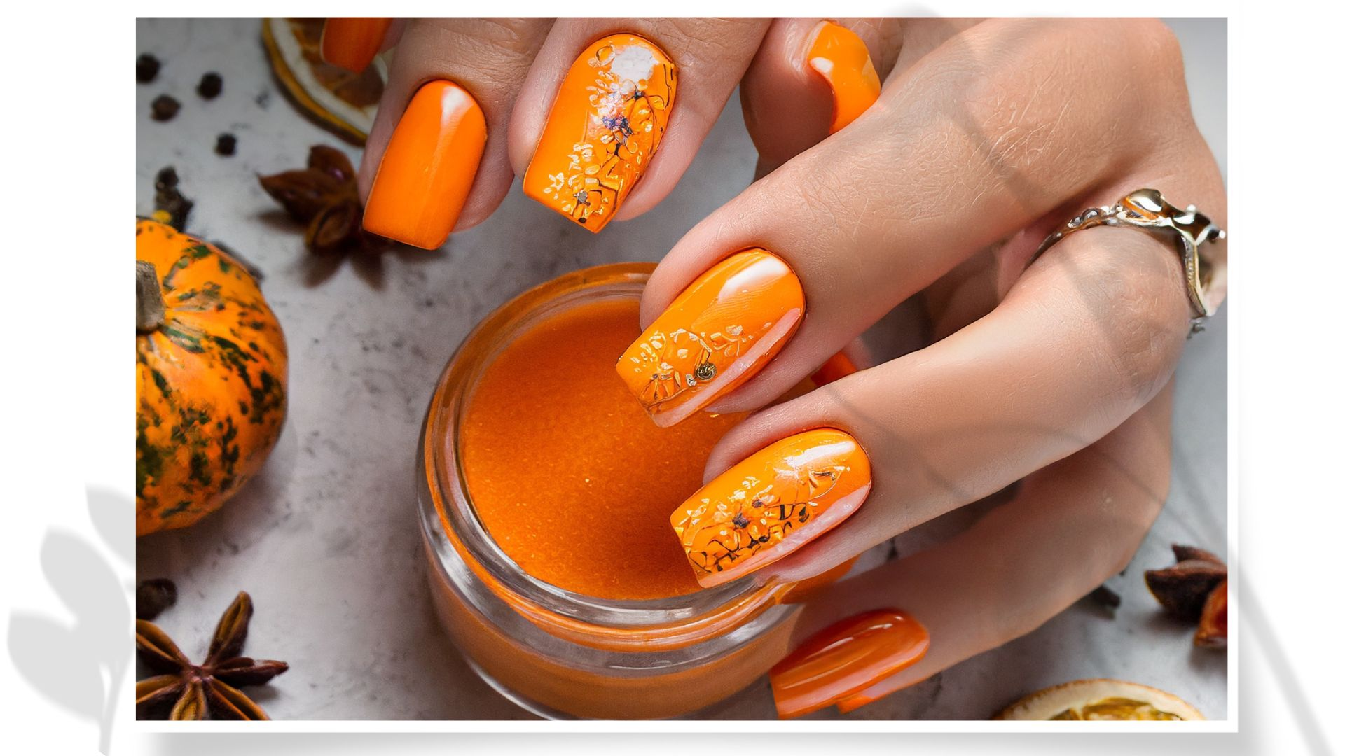 Дизайн ногтей оранжевого цвета